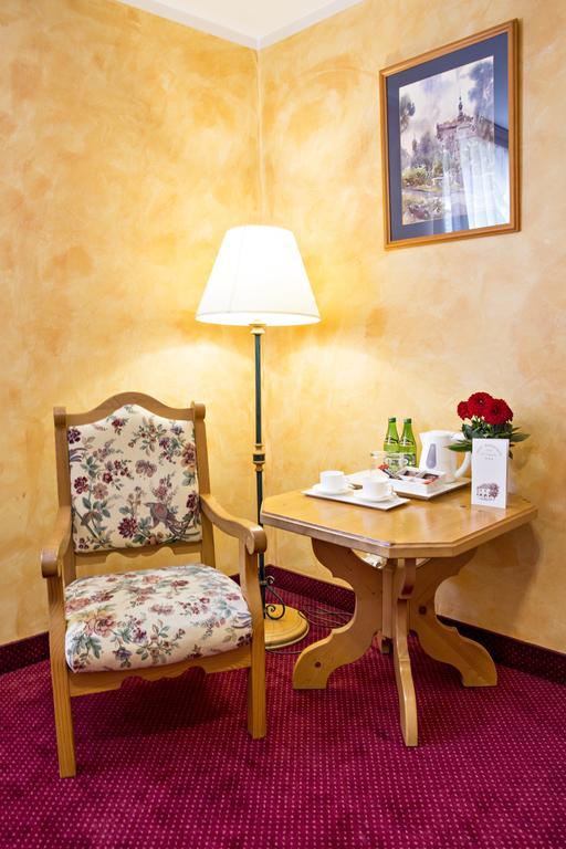Hotel Pod Cizemka Sandomierz Room photo